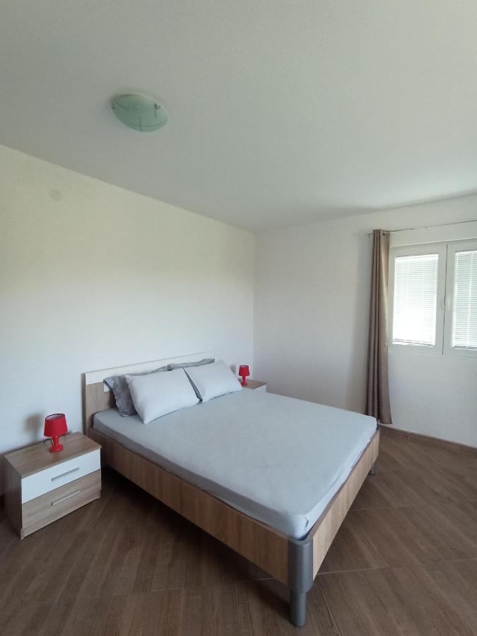Lastva Holliday Rooms Budva Exterior foto