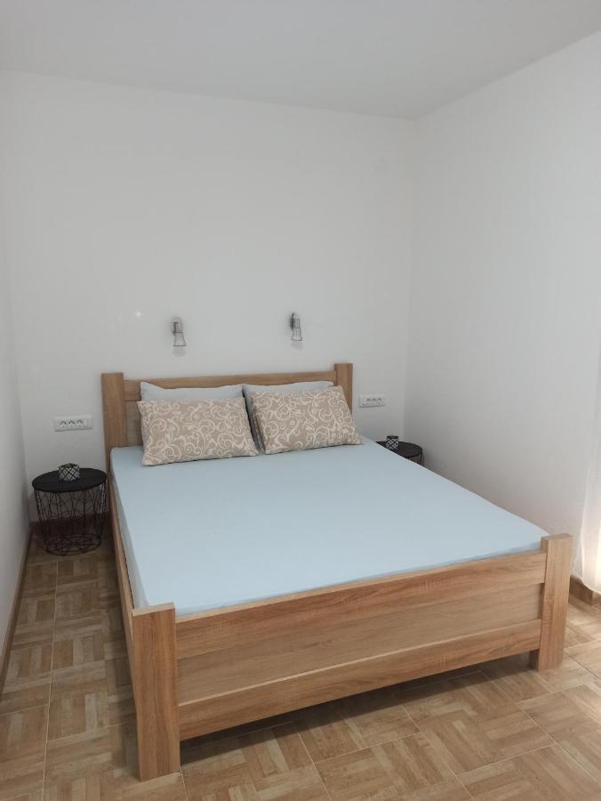 Lastva Holliday Rooms Budva Exterior foto