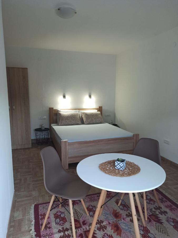 Lastva Holliday Rooms Budva Exterior foto