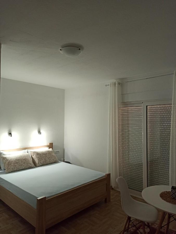 Lastva Holliday Rooms Budva Exterior foto